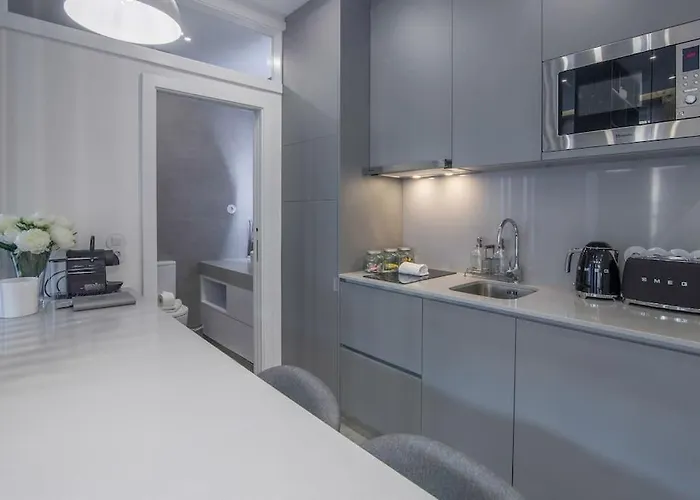 Ribeira Baixa Appartamento *